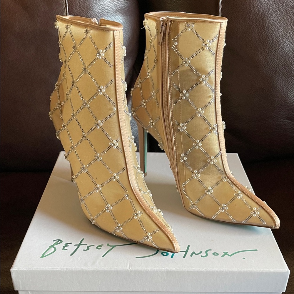 Betsey Johnson Gold Diamond-Patterned Heeled Boots